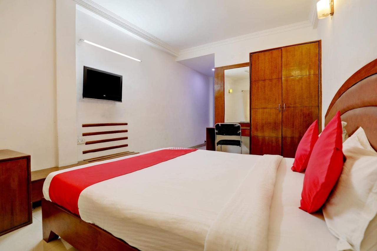 Hotel Oyo 44065 Sri Krishna Nilaya Bangalore Exterior foto